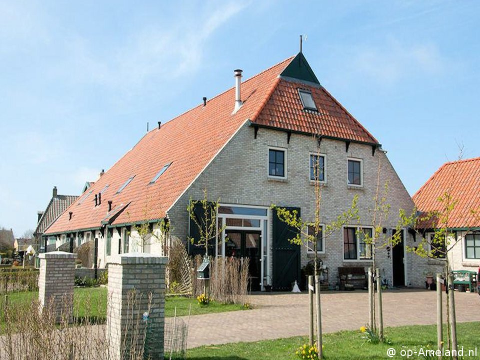 Ut Hooivak (Buren), Take your dog to a seaside cottage